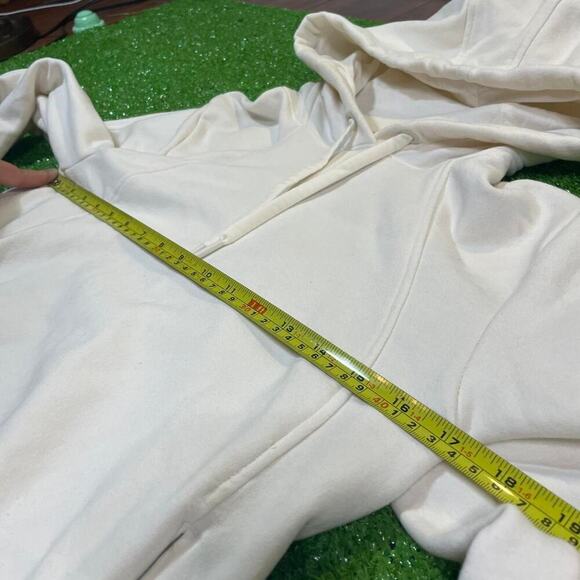 Athleta Women’s Size XS Hooded Zip Up Cream Running Jacket‎ Sporty Active - Picture 2 of 8